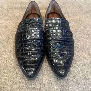 Franco Sarto Black Crocodile Pattern Flats